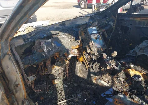 2021 Subaru Outback Premium z USA, uszkodzony, nr VIN 4S4BTADC3M3126993